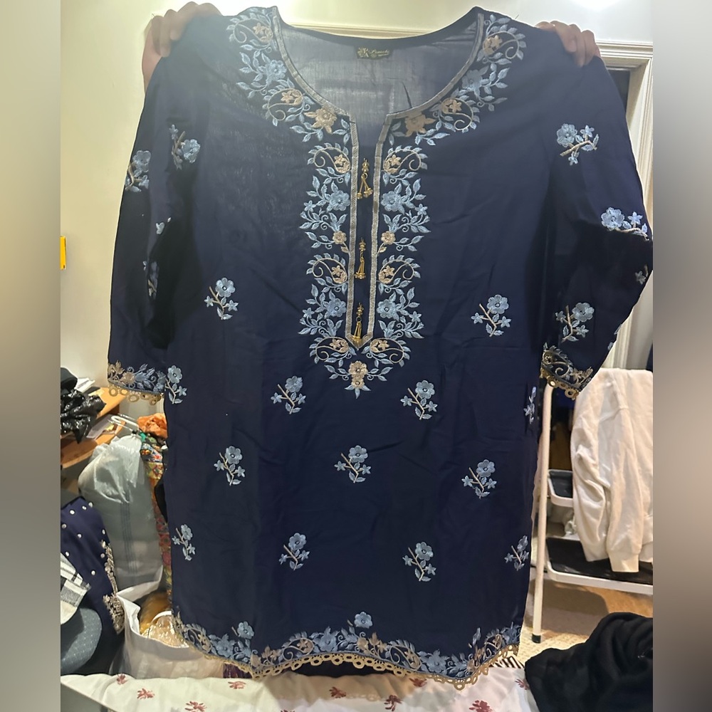 Brand new 2 piece Pakistani suit size XL